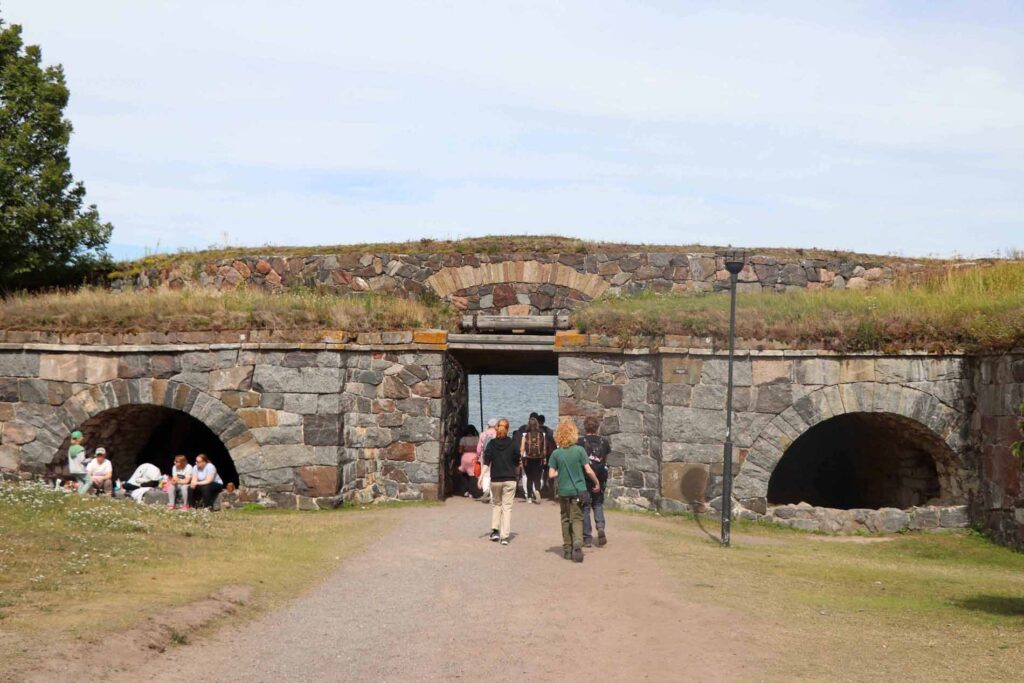 Suomenlinna koningspoort