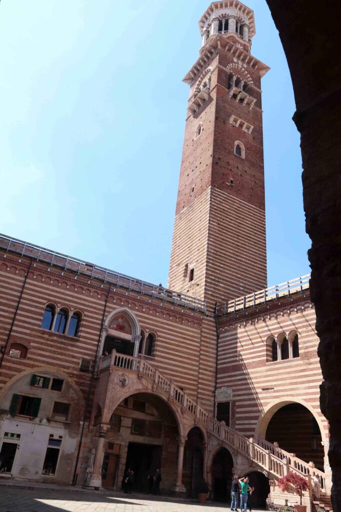 Torre dei Lamberti