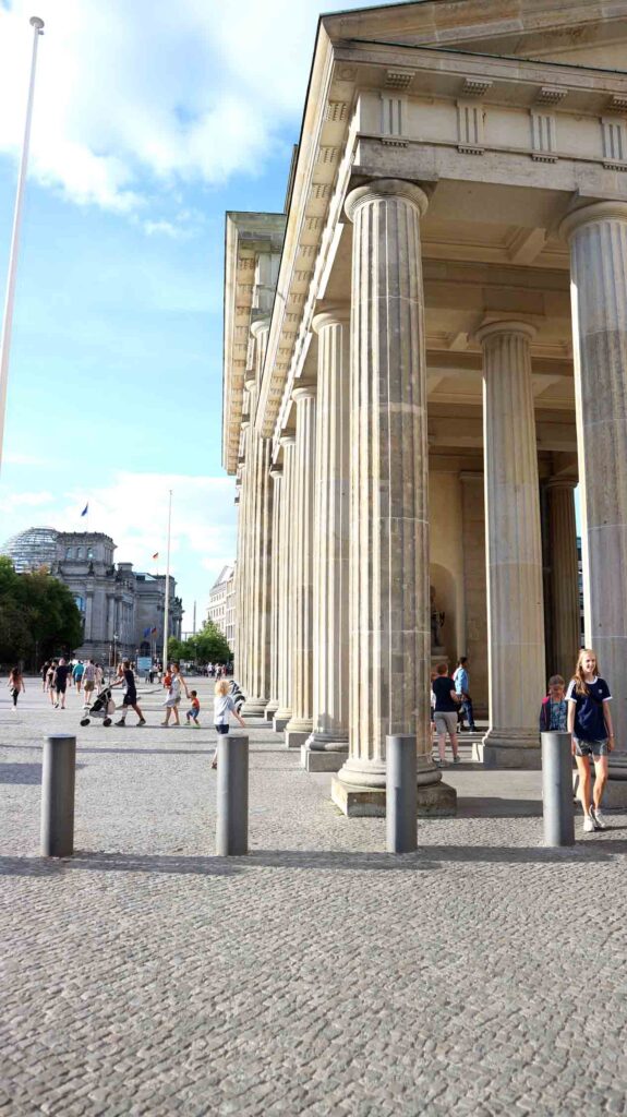 Zijkant Brandenburger Tor