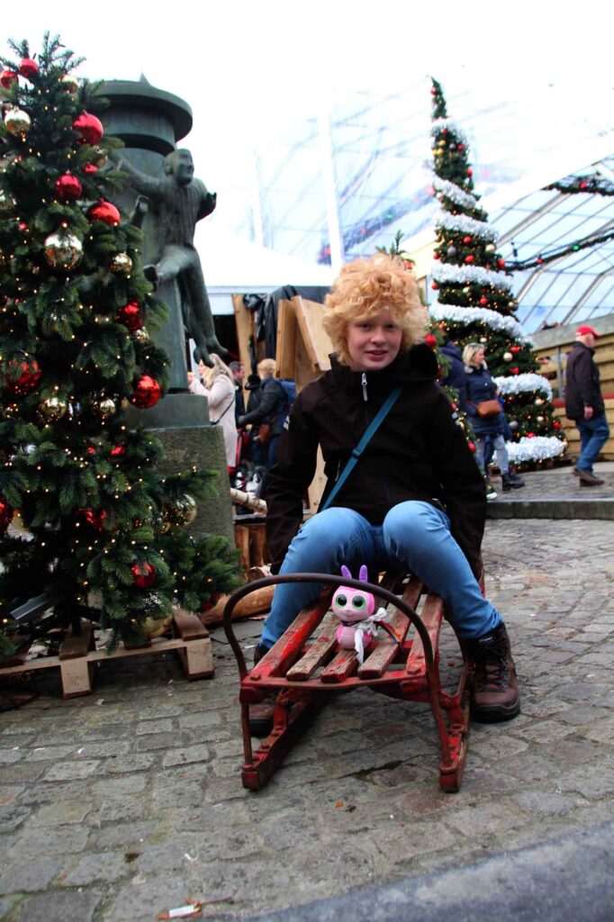 Wietse en Slakkie op de slee