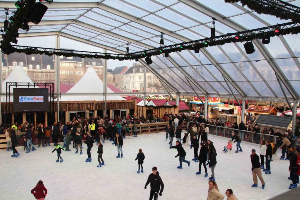 ijsbaan kerstmarkt Maastricht
