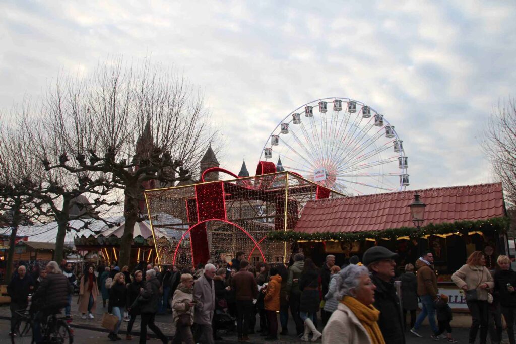 overzicht Kerstmarkt Maastricht