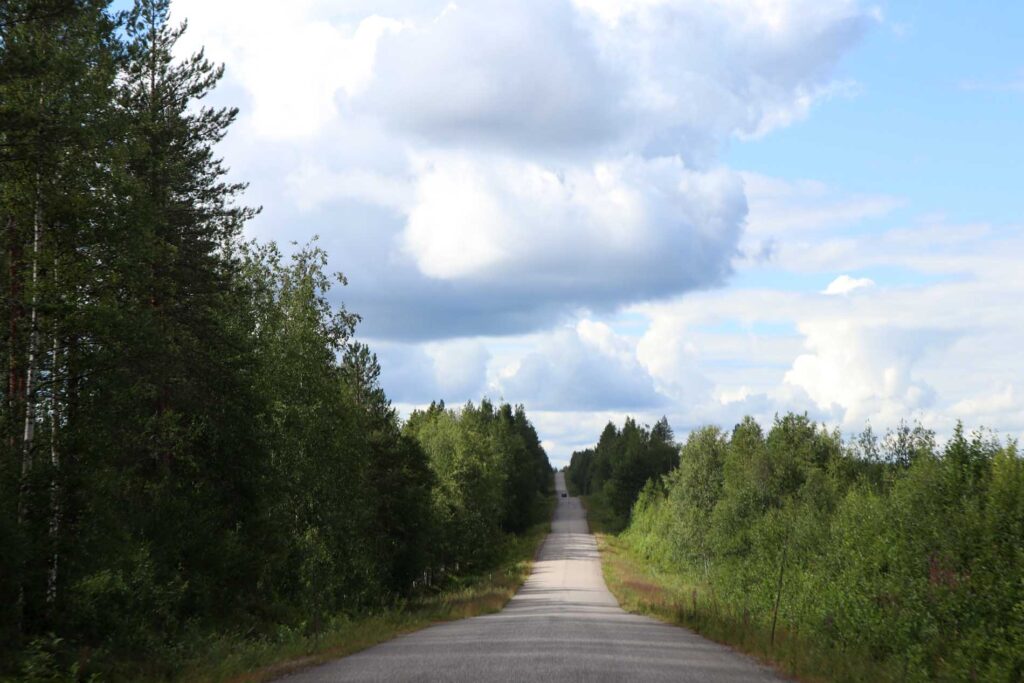 met de auto in Finland rijden