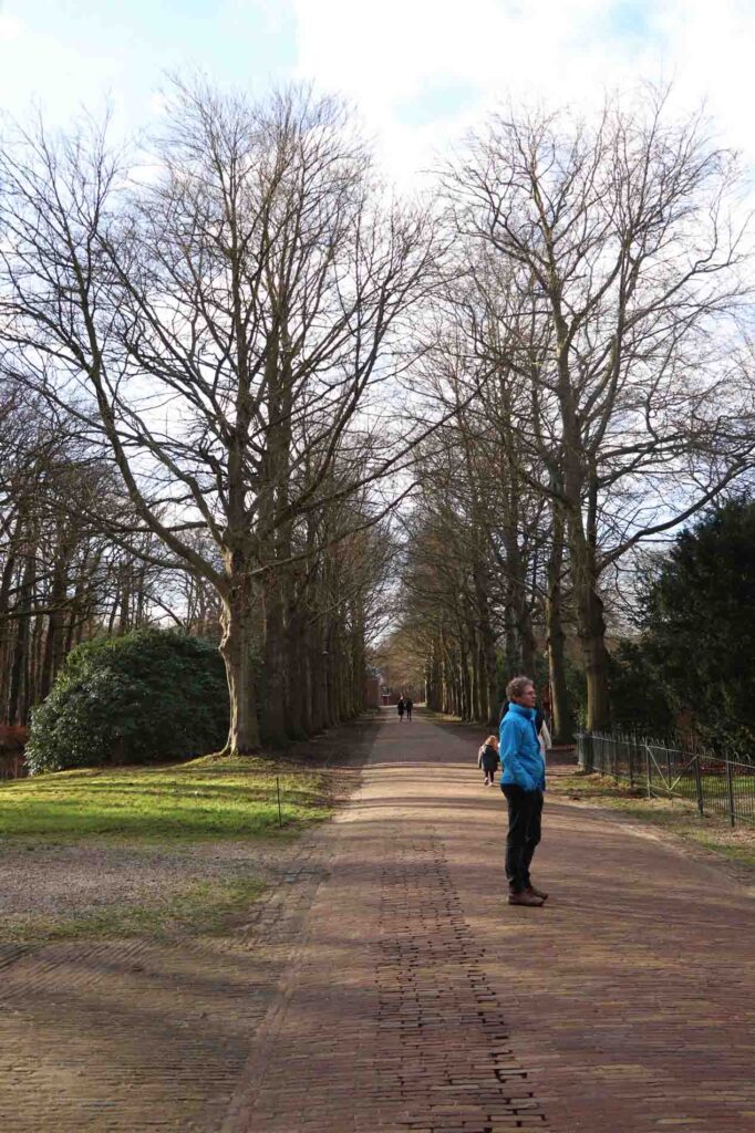 Oprijlaan