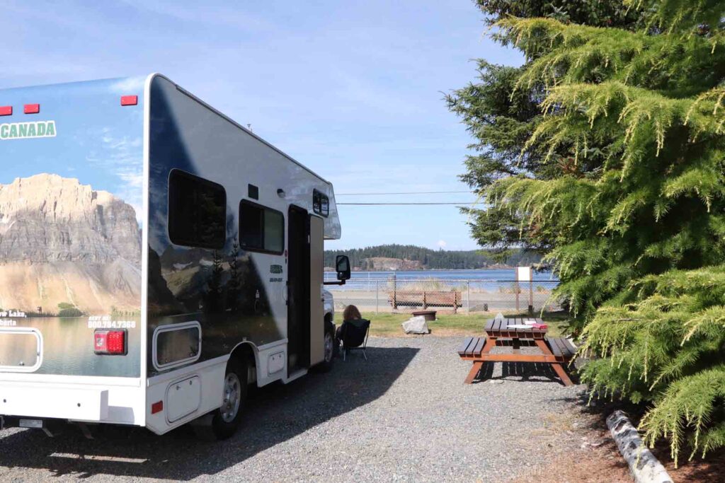 Uitzicht Thunderbird RV Park